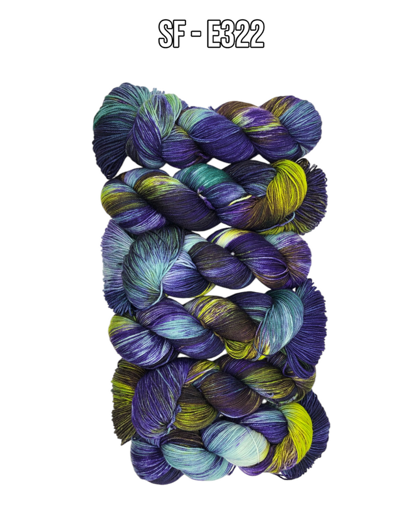 Superfine Fingering - 114g skein - E322